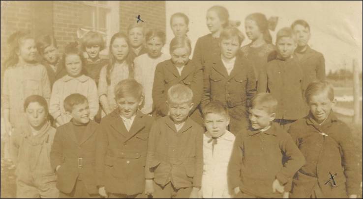 Big Creek 1922 Glynn & Wray Chambers marked with X ed