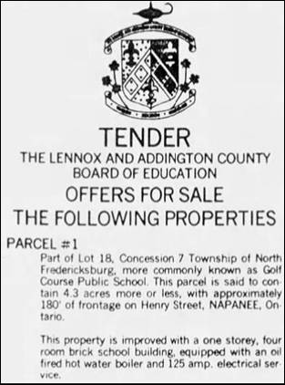 1985 Aug 29 Whig Golf Course School for sale Tenders