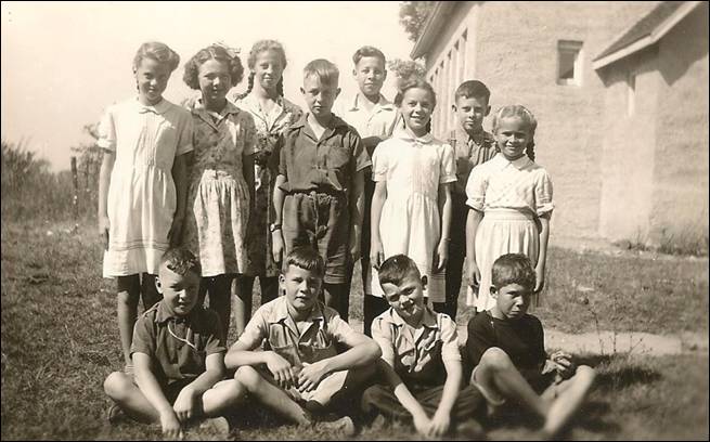 1946 SF Conway SS1 Photo2 ed