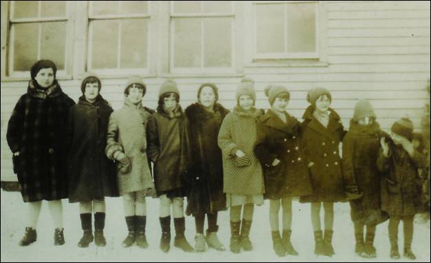 1931-2 SS 2 Sandhurst  Girls ed